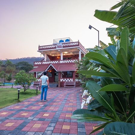 Vibe Meadows Villa With Private Swimming Pool Near Kashid Beach المظهر الخارجي الصورة
