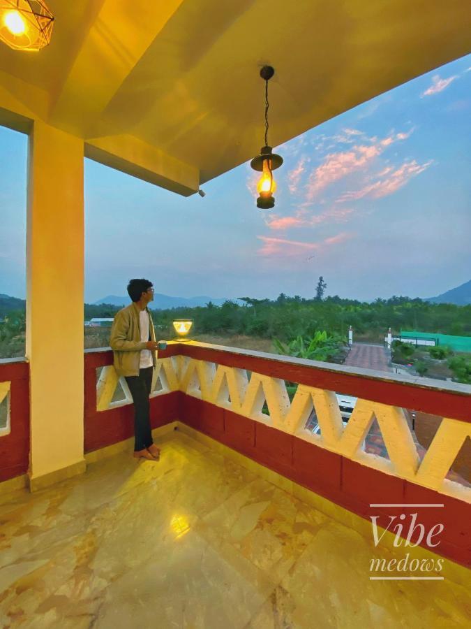 Vibe Meadows Villa With Private Swimming Pool Near Kashid Beach المظهر الخارجي الصورة