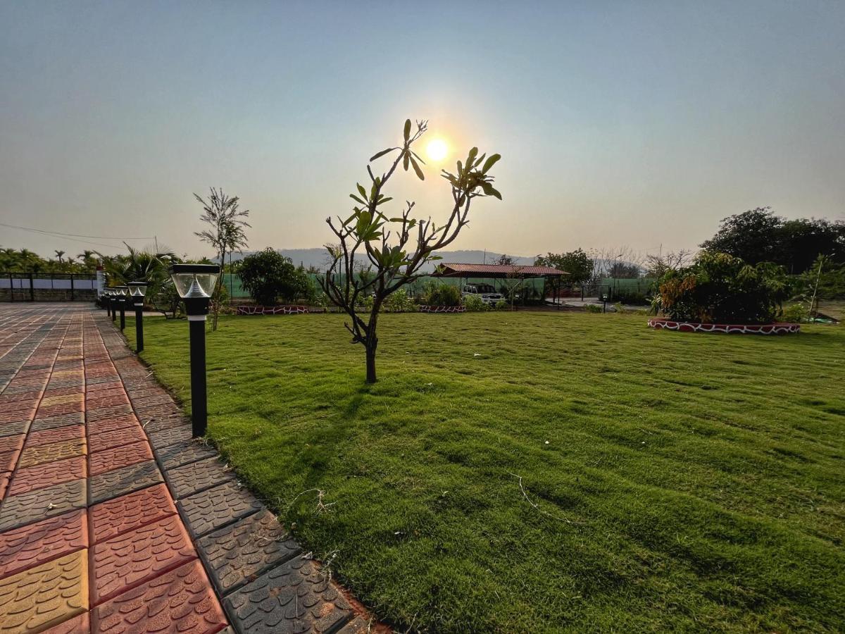 Vibe Meadows Villa With Private Swimming Pool Near Kashid Beach المظهر الخارجي الصورة